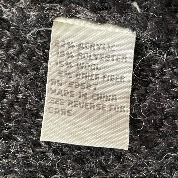 ✅HOST Pick✅ Curio New York High Cowl Neck Sweater, Large - Picture 5 of 16